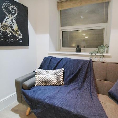 Spacious 1 Bed Apartment 1 Minute Walk From Square Nottingham Zewnętrze zdjęcie