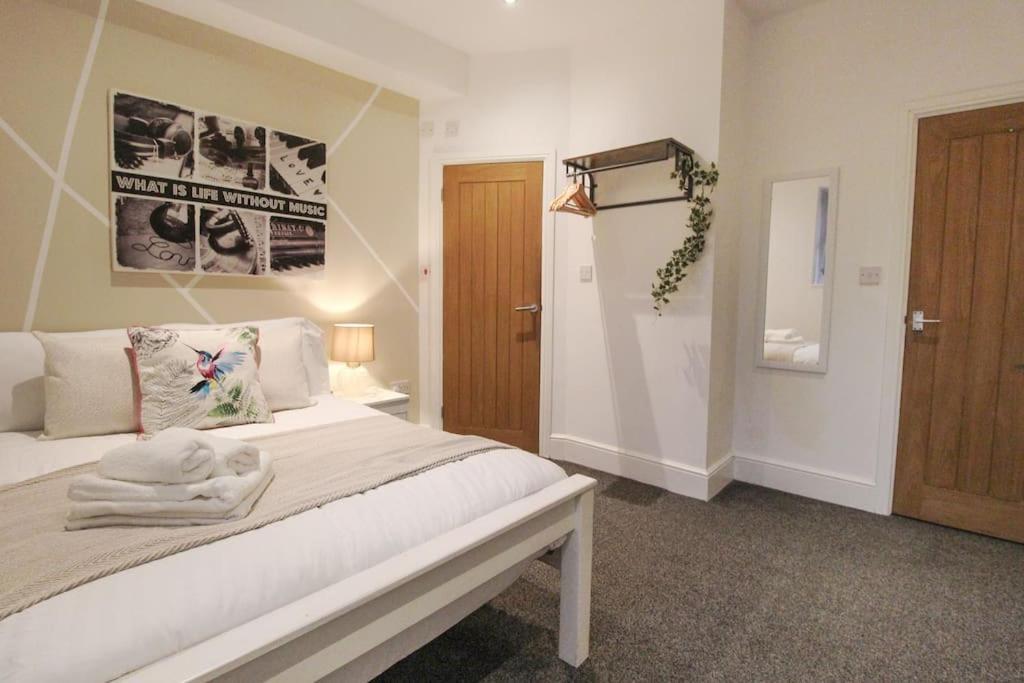 Spacious 1 Bed Apartment 1 Minute Walk From Square Nottingham Zewnętrze zdjęcie